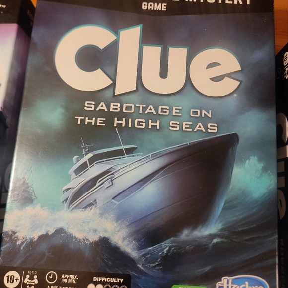 Board games: 3xClue + 1x Exit - Picture 3 of 6